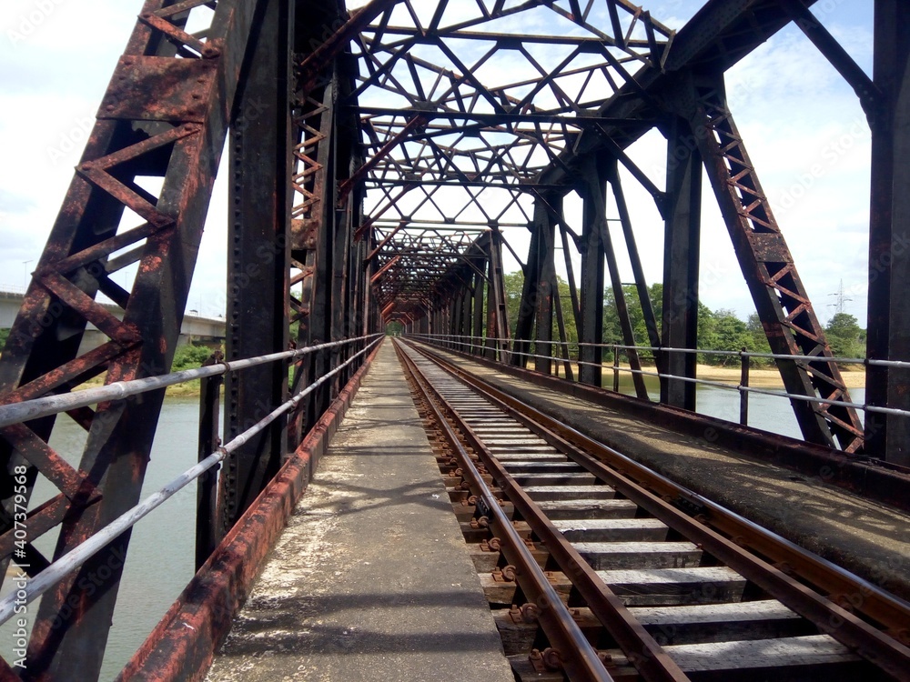 Old railway bridge sri lanka, manampitiya