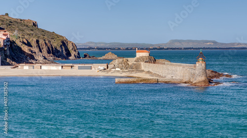 Paysages de Collioure dans le département des Pyrénées-Orientales - Région Occitanie photo