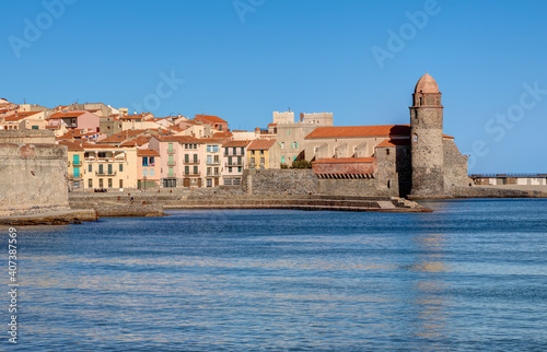 Paysages de Collioure dans le département des Pyrénées-Orientales - Région Occitanie photo