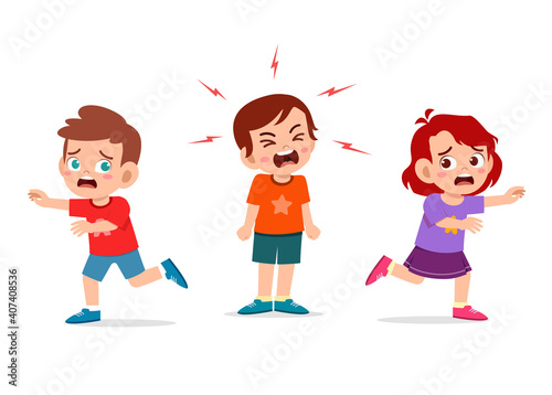 little boy cry and scream so loud and make his friend run