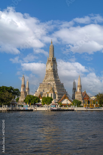 Wat Arun Temple or Wat Arun Ratchawararam Ratchawaramahawihan Along the Chao Phraya River is popular and famous place travel destination in Bangkok Thailand