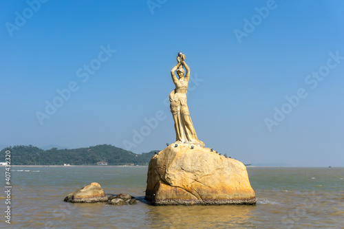 Zhuhai coastline fisher girl sculpture landscape