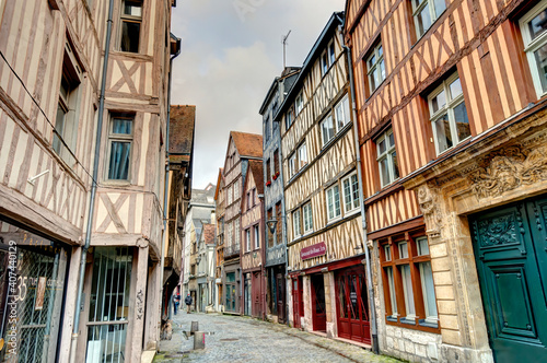 Quartier Saint-Ouen, Rouen, HDR Image © mehdi33300