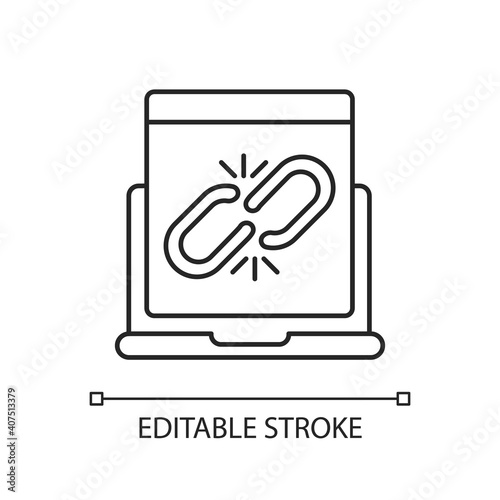 Broken link linear icon. Hyperlink that no longer points to its original destination. Thin line customizable illustration. Contour symbol. Vector isolated outline drawing. Editable stroke