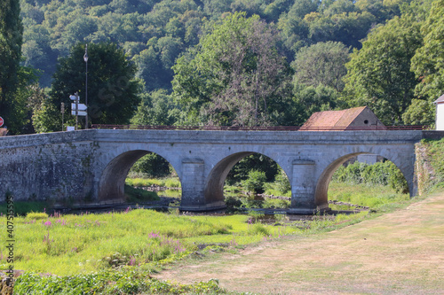 Nouvelle-Aquitaine - Limousin - Chambon-sur-Voueize - Pont sur la Voueize route de Gouzon