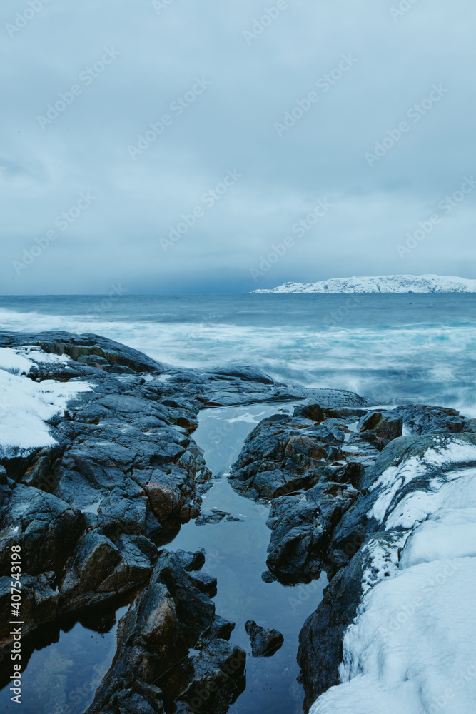 waves of the arctic ocean waves of the arctic ocean