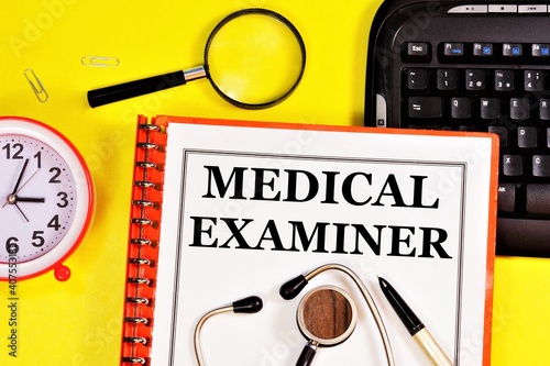 Billede på lærred Medical examiner
