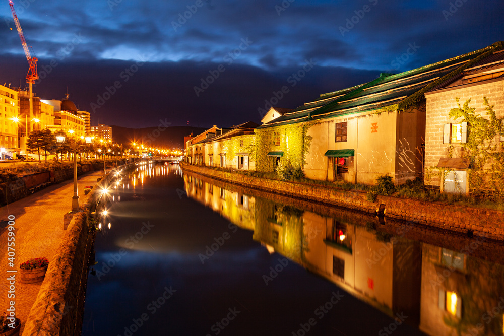 小樽運河の夜景　Night view of Otaru Canal