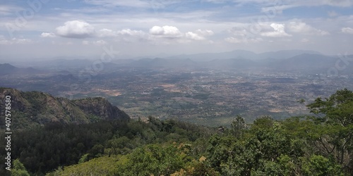 panorama of the mountains © Arnold