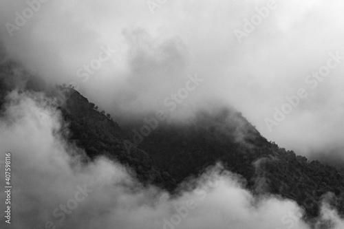 fog in the mountains © kr_design