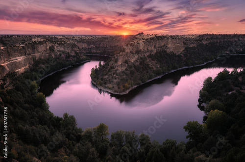 Hoces del duratón turismo sepulvesa segovia castilla y leon atardecer paisaje photo