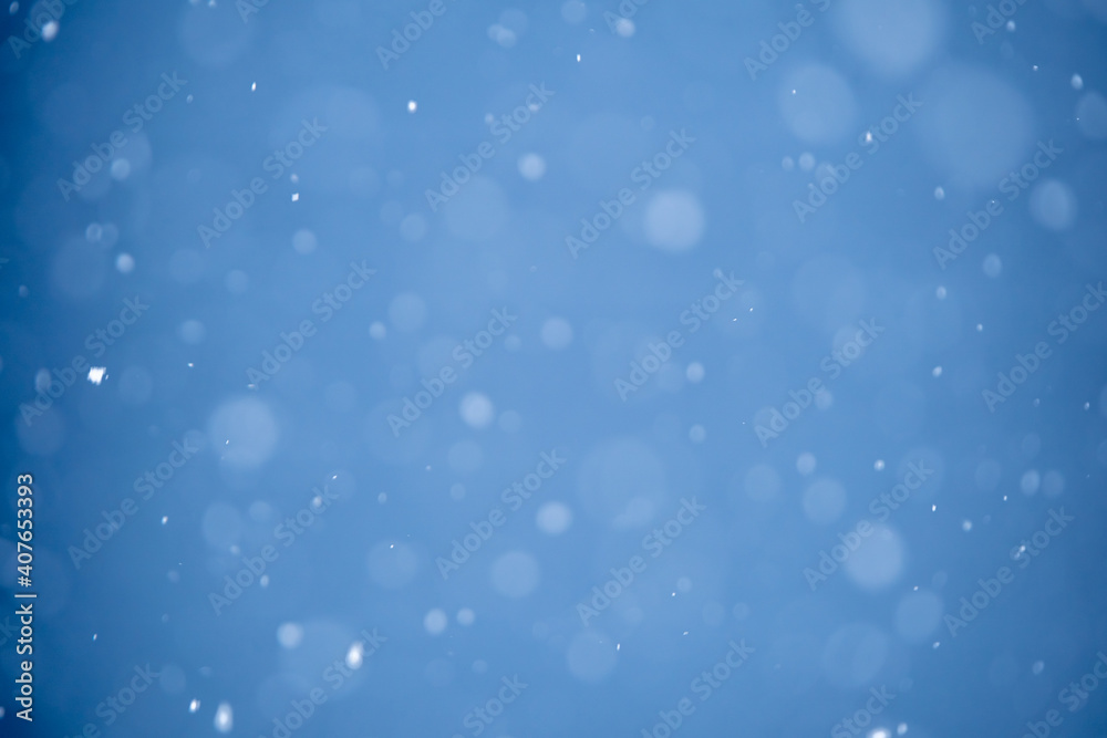降雪のイメージ　雪　冬のイメージ