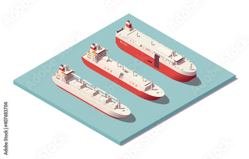 Isometric low poly vessels set. Reefer ship & lpg tanker & ro-ro. Vector illustrator. Collection