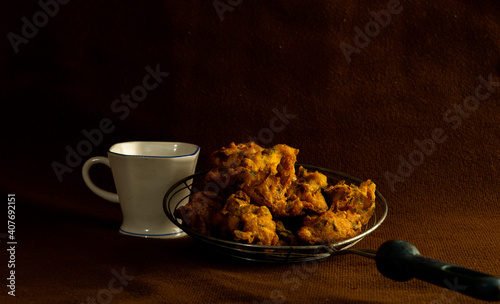 Deep fried bonda placed on the table