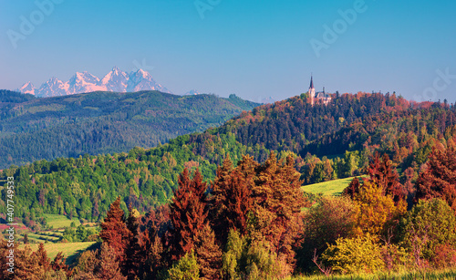Obraz na płótnie Basilica of the Visitation of the Blessed Virgin Mary in Levoca and Hifh Tatras national park,Slovakia, Europe w salonie
