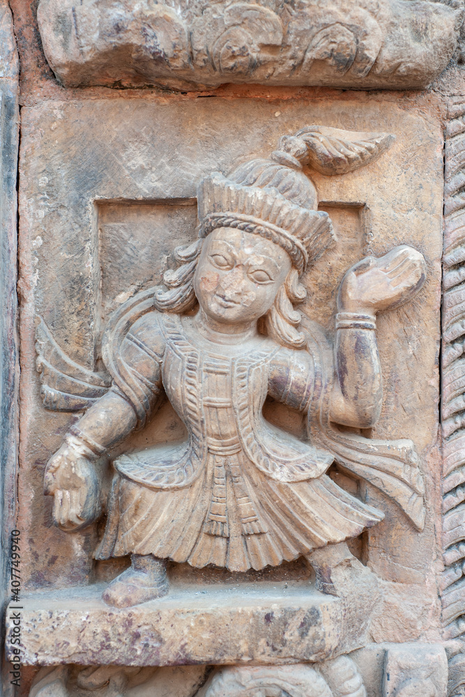 sculpture in the temple of the holy sepulchre