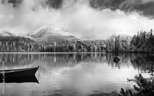 Obraz na płótnie Panorama of High Tatras mountains - National park and Strbske pleso (Strbske lake) mountain lake in Slovakia w salonie