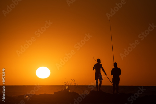 Pescadores de ilusiones.  © anibal