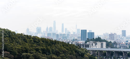 Shooting in the center of Guangzhou at the top of Baiyun Mountain