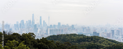 Shooting in the center of Guangzhou at the top of Baiyun Mountain