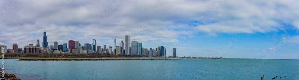 Skyscapers and skylin of Chicago and Lake Michigan from Milennium Park