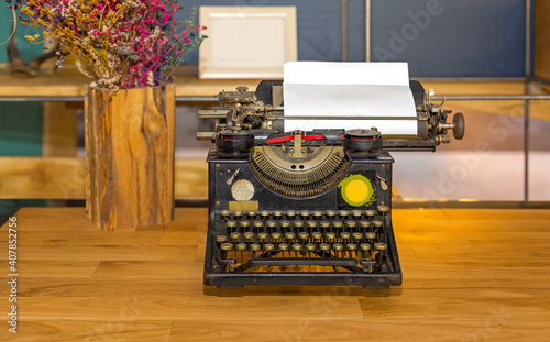 Typewriter Machine