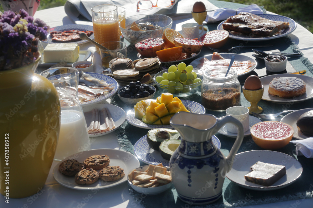 breakfast morning buffet brunch with food and drinks breakfast morning buffet brunch with food and drinks