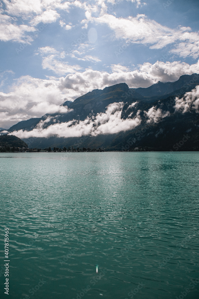 Obraz premium lake and mountains