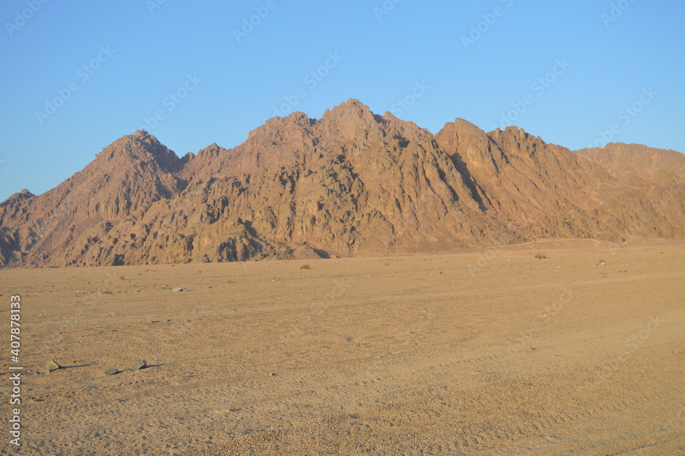 Desert landscape mountain view 