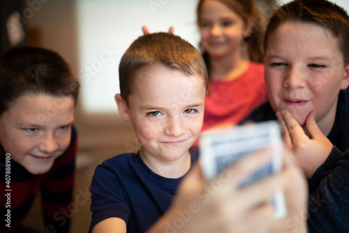 kids playing cards