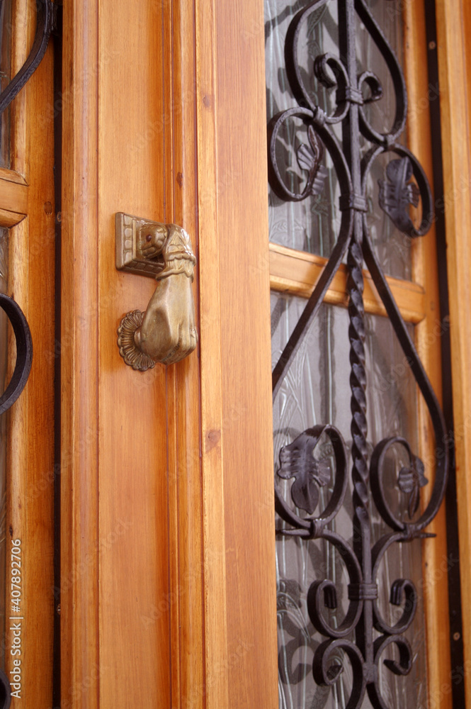 Door Knocker Door Knocker