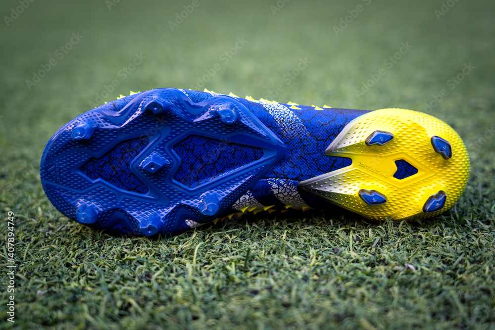 Bangkok, Thailand - January 2021 : Adidas launch the new top model football  boots "Predator Freak.1". This boots is designed for striker and playmaker  player. Global presenter is Paul Pogba. Stock Photo