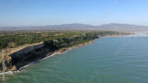 falaise et plage de Leucate et la Franqui, vue du ciel photo