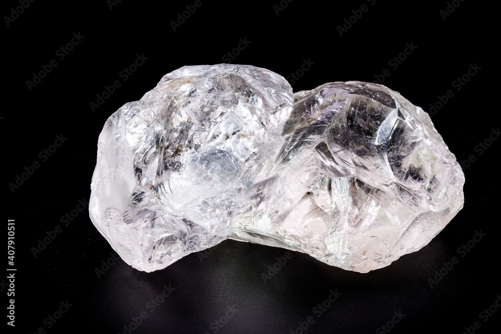 Poster Wandbilder rough diamond crystal in an allotropic form of carbon uncut gemstone concept 40x26.7 cm