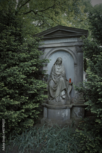 Auf dem Stadtfriedhof Engesohde in Hannover