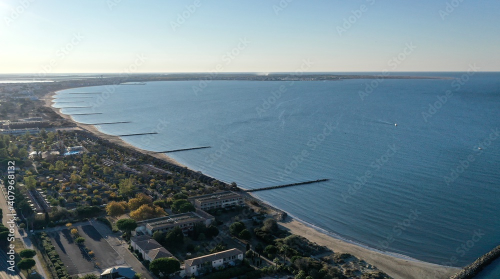 Obraz premium La Grande-Motte vue du ciel