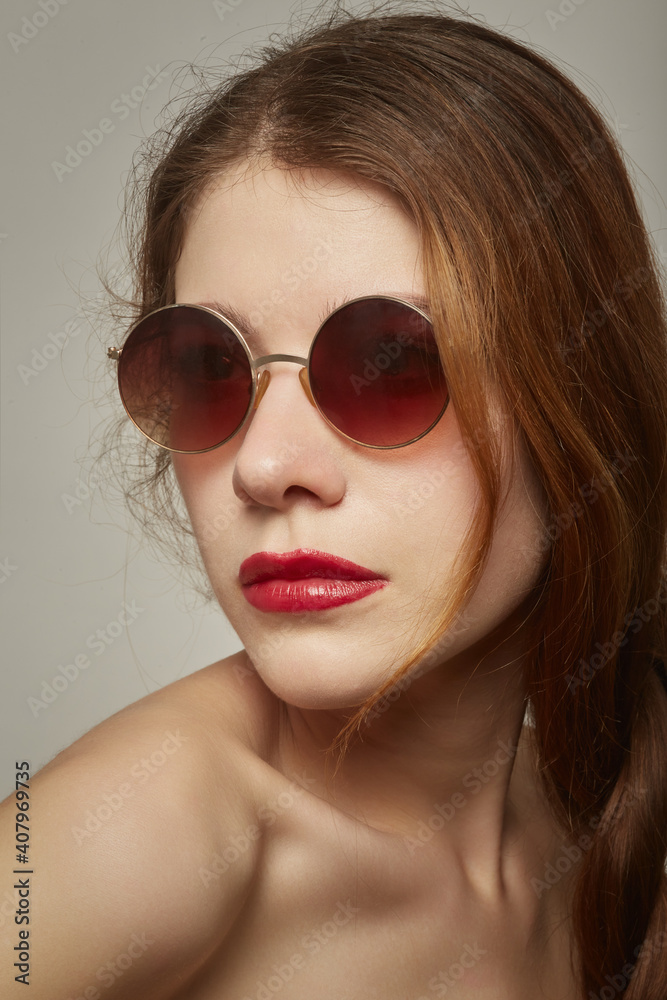 woman in black eyeglasses woman in black eyeglasses