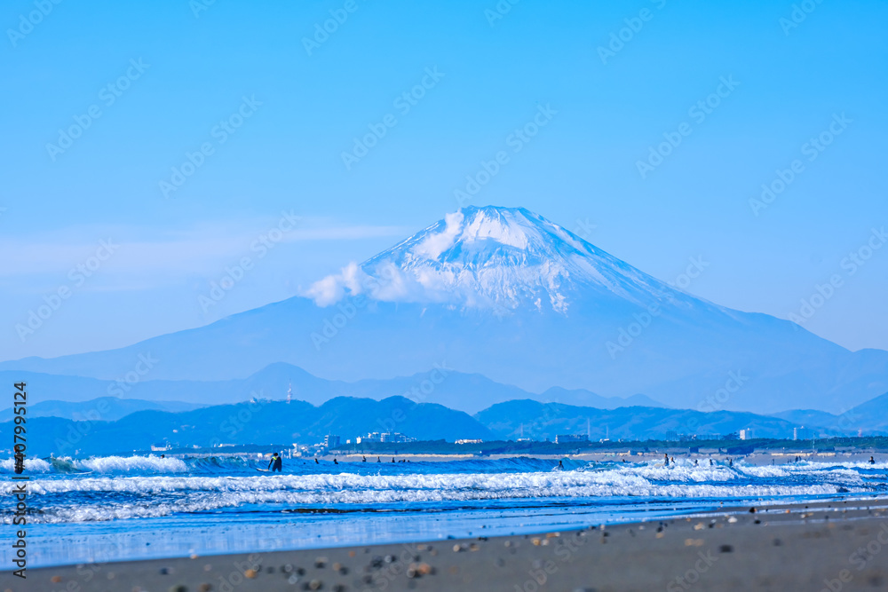 【神奈川県 江ノ島】湘南の海と富士山