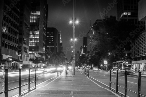 Paulista em Branco e preto