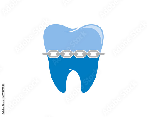 Teeth with stirrup in the middle