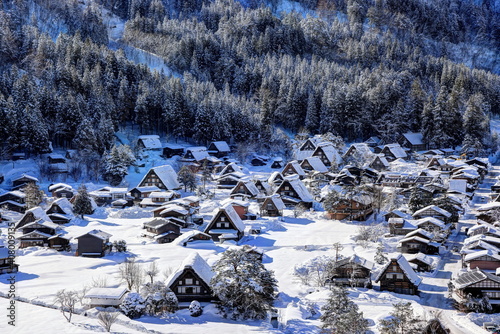 雪の白川郷