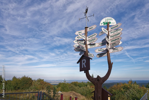 Thüringen - Großer Inselsberg - Richtungszeichen photo