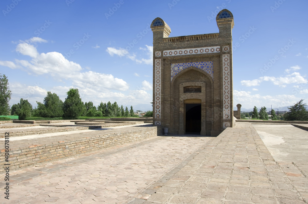 Fototapeta premium Ulugh Beg observatory, Samarkand, Uzbekistan