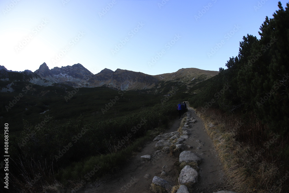 Fototapeta premium Sunrisre in Dolina Gąsiennicowa, Tatry Wysokie