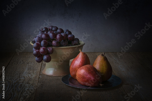 Grapes and Pears