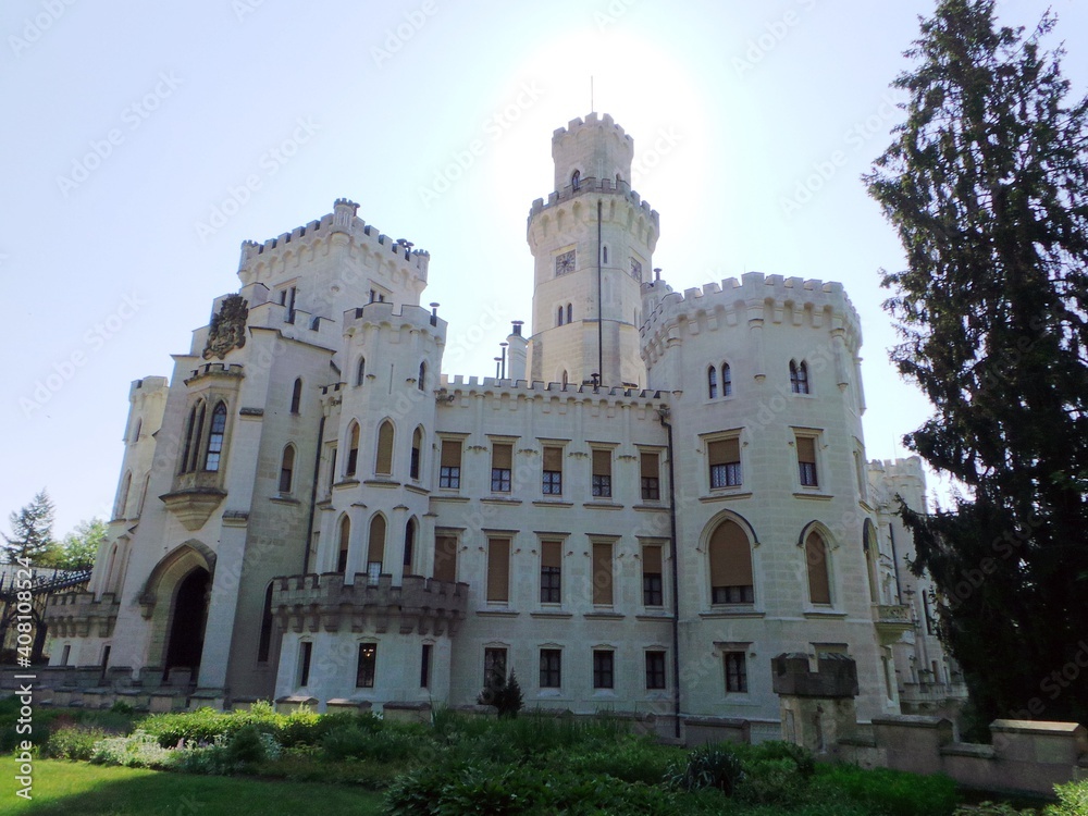 Czech Republic, Hluboká nad Vltavou, castle with park