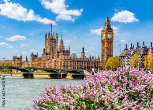Fényképezés Big Ben tower and Houses of Parliament in spring, London, UK