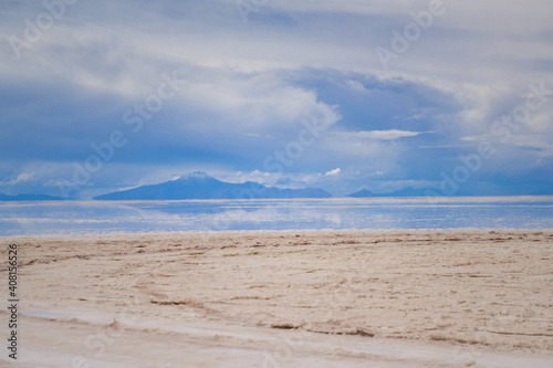 salt desert in Bolivia, Salar de Uyuni