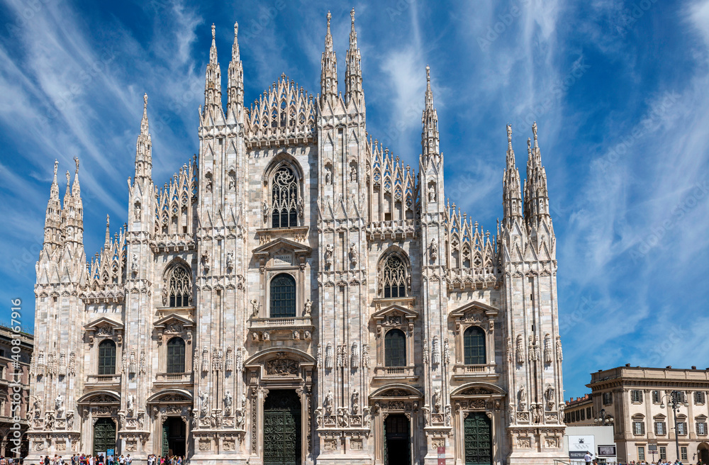 A shot of the Duomo di Milano in Milan, Italy