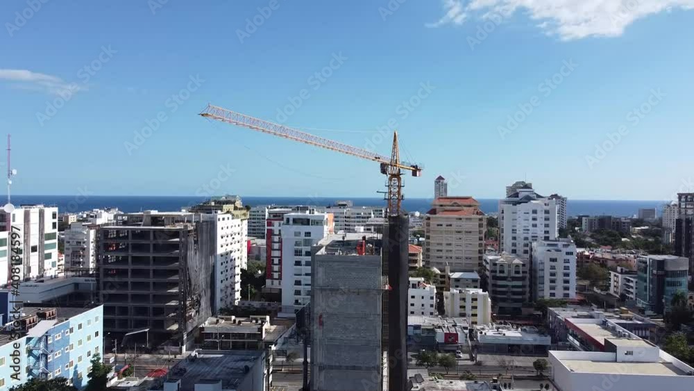 edificio de construccion, toma aerea de gruas, arquitectura, metropolis,  paisaje urbano, construccion en concreto, grua construyendo edificio